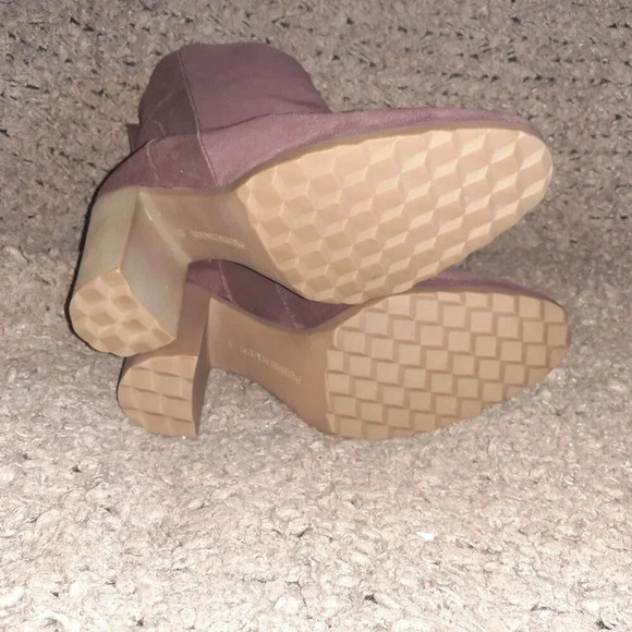 $1195 PIERRE HARDY-Oxblood Suede Booties-Rear Bow-Block Heel-Sz 39-Near Mint - Picture 7 of 7